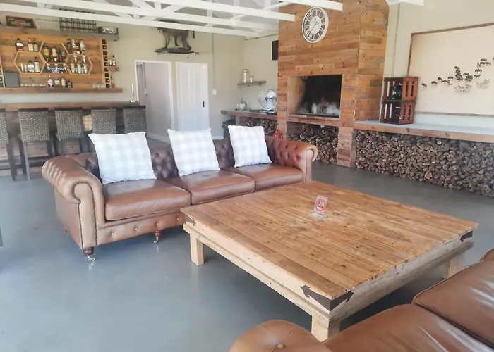 Cape Winelands Business Villas